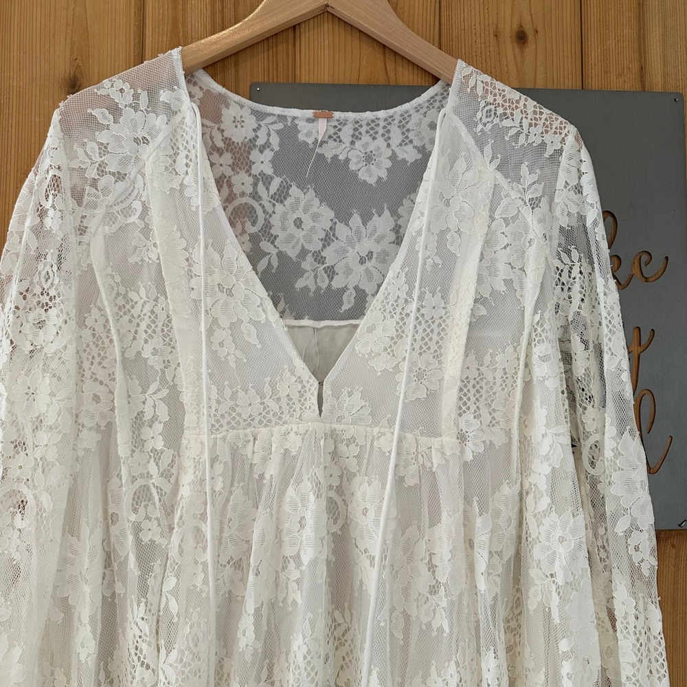 Free People Aurelia Lace Mini Dress in Ivory Size Medium - Picture 5 of 12